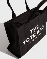 Why the Marc Jacobs Tote Bag Should Be a Staple in Your Wardrobe