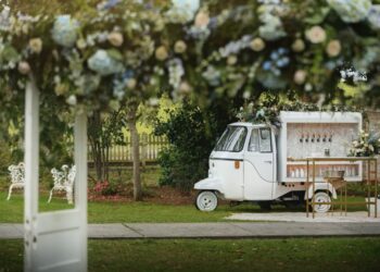 Tippy Tap Co: Adding a Unique Touch to Your Event with Mobile Bar Services
