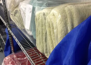 Commercial Linen Cleaning: The Key to a Professional Business Image
